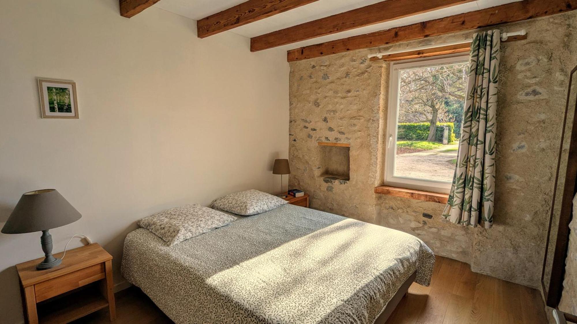 Rez-De-Jardin Independant Dans Ferme Maraichere Bio Avec Grand Jardin Privatif Clos Et Arbore Crest Buitenkant foto